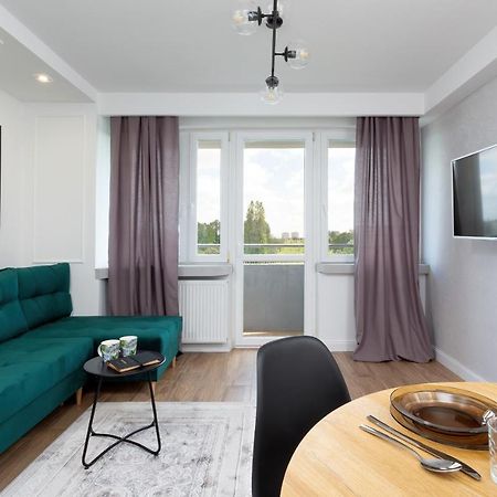 Metro Marymont Apartment By Noclegi Renters Varsavia Esterno foto
