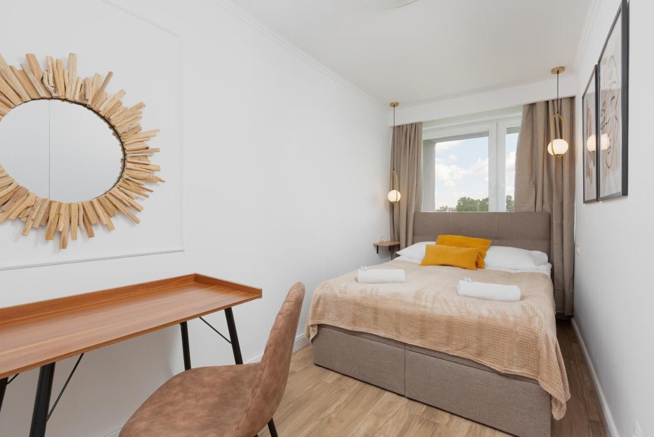 Metro Marymont Apartment By Noclegi Renters Varsavia Esterno foto