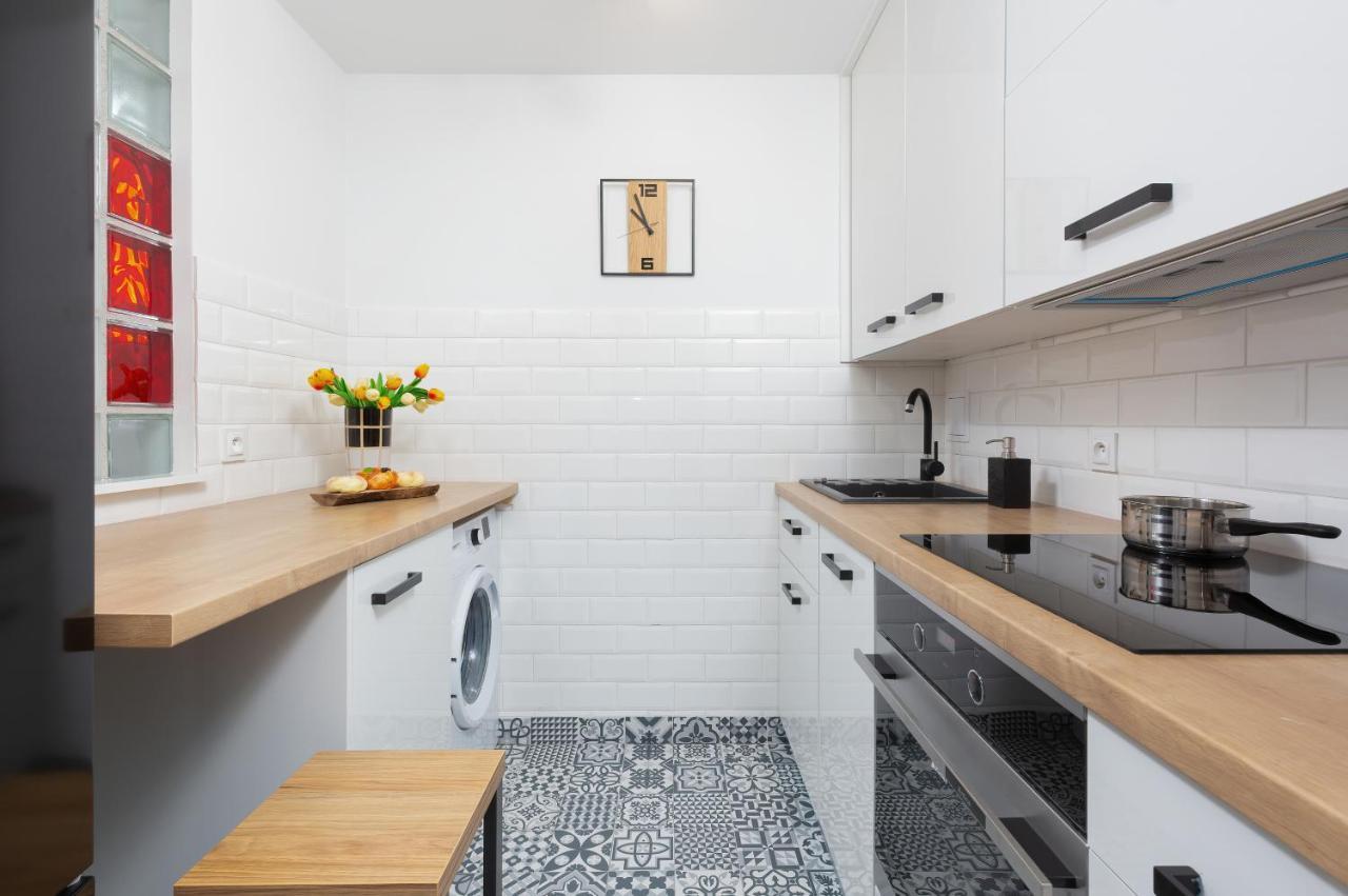 Metro Marymont Apartment By Noclegi Renters Varsavia Esterno foto