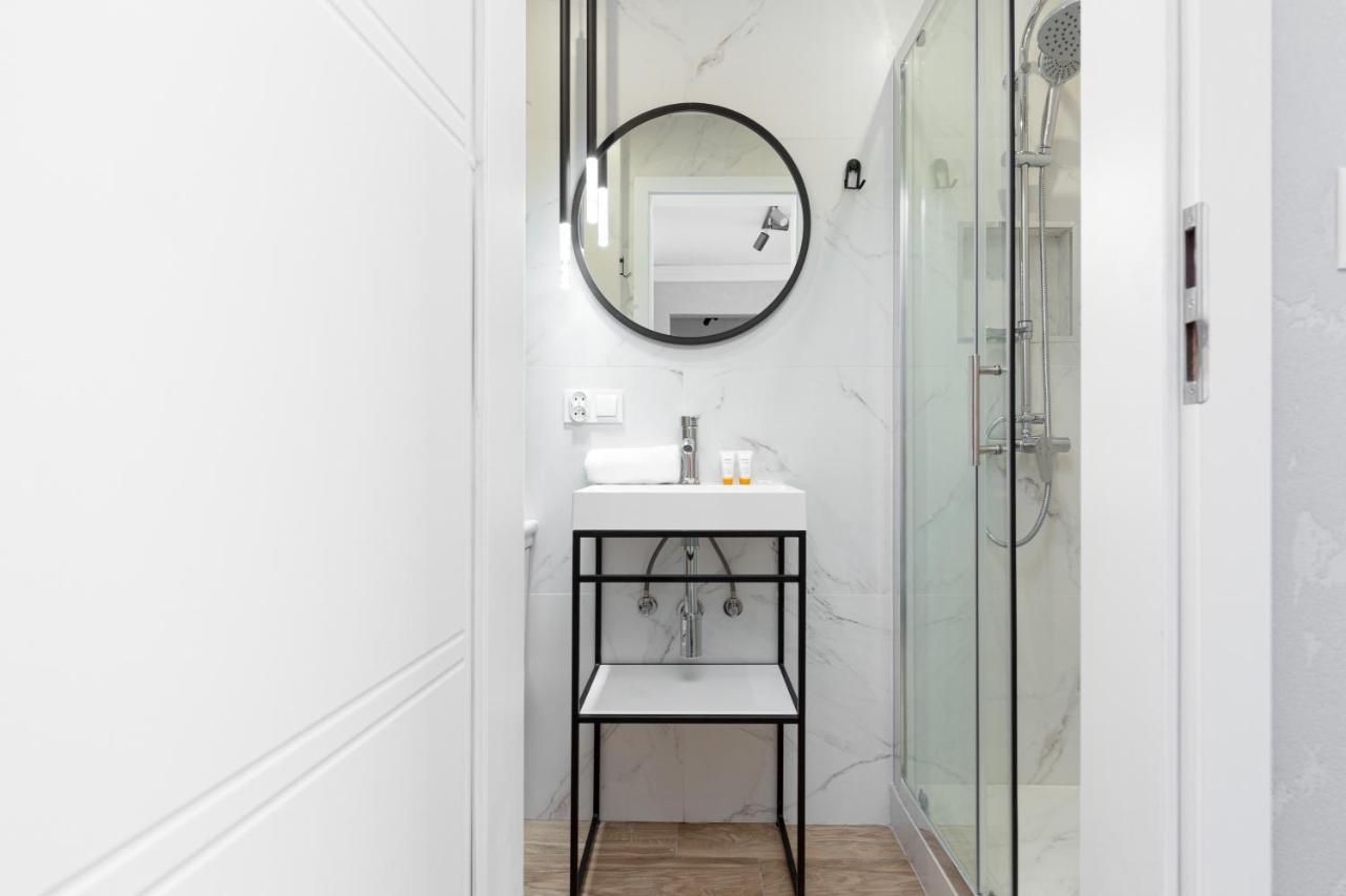 Metro Marymont Apartment By Noclegi Renters Varsavia Esterno foto